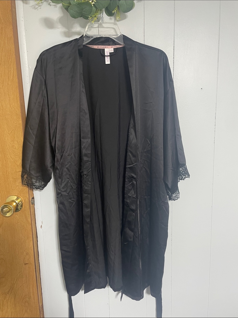 Lace-Trim Satin Robe for Women - Black